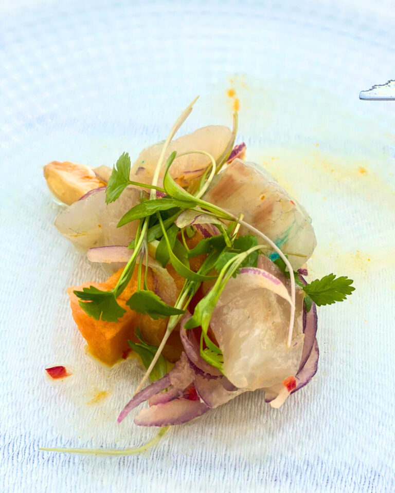 Ceviche Limeño con microcilantro